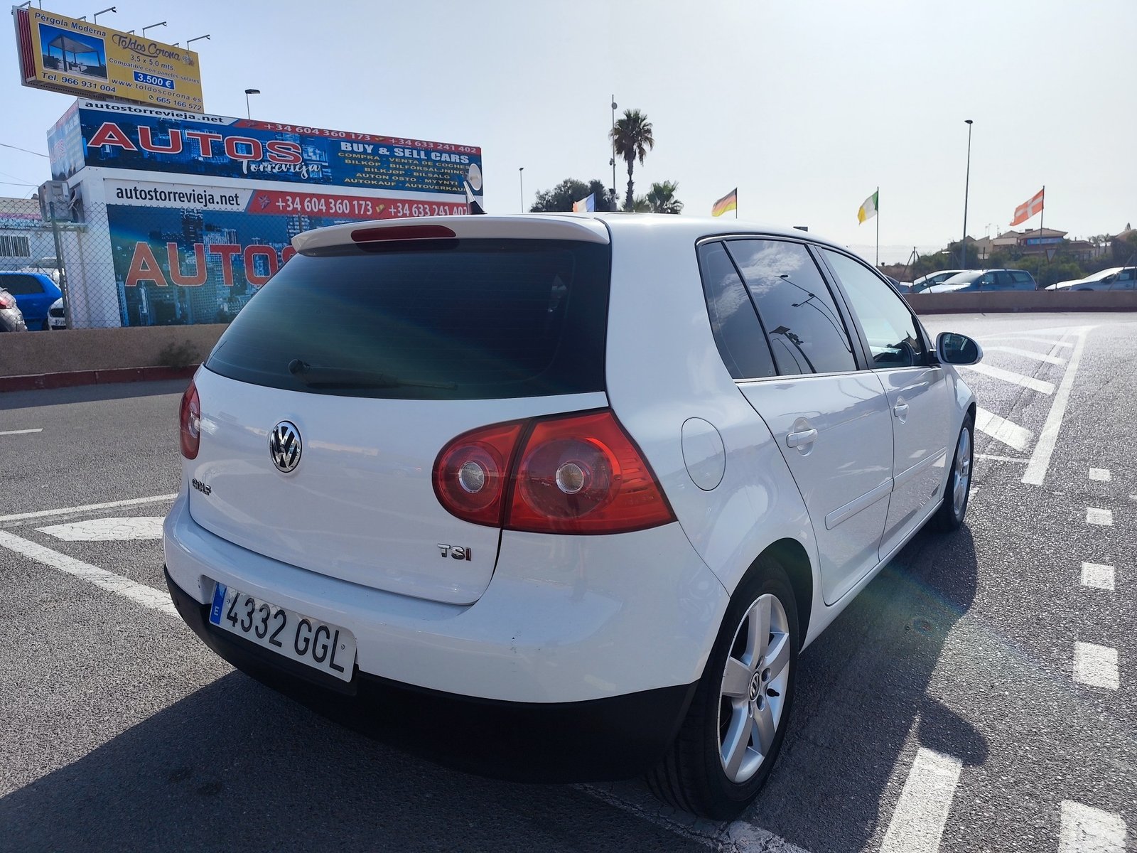 VOLKSWAGEN GOLF 1.4 GASOLINA 122 CV 2008 159.000 KM AUTOMATICO