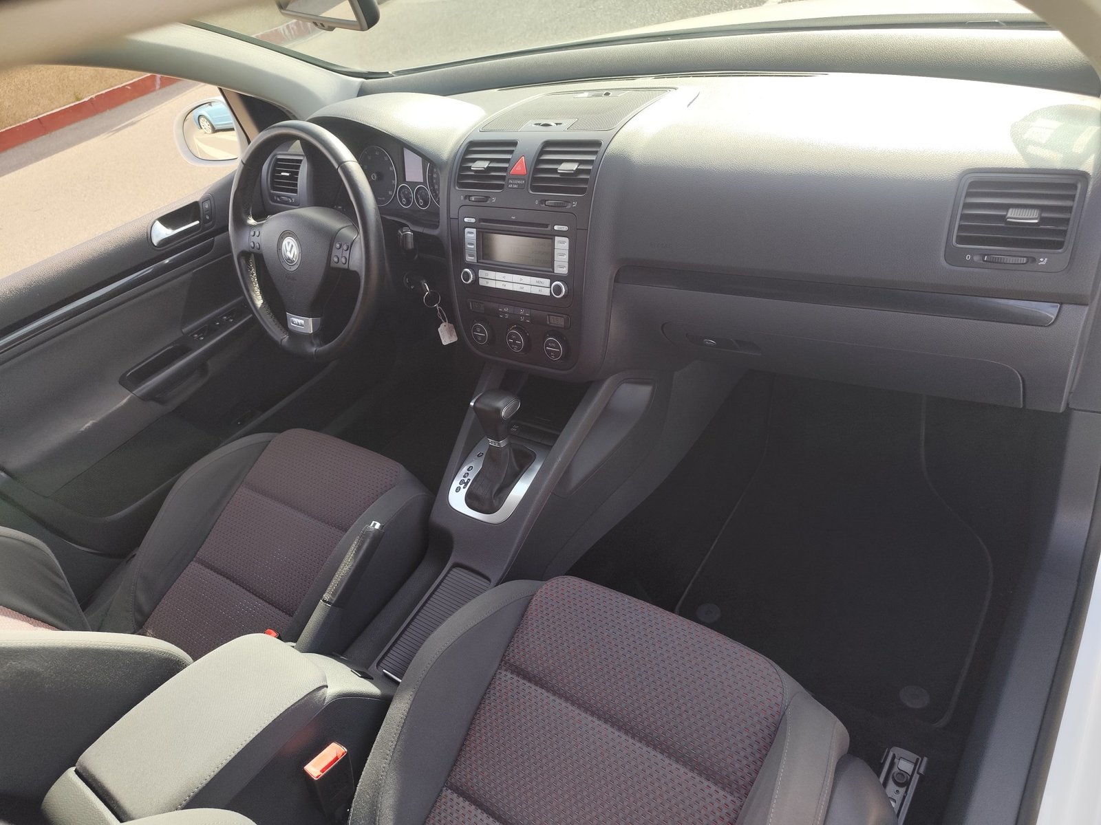 VOLKSWAGEN GOLF 1.4 GASOLINA 122 CV 2008 159.000 KM AUTOMATICO