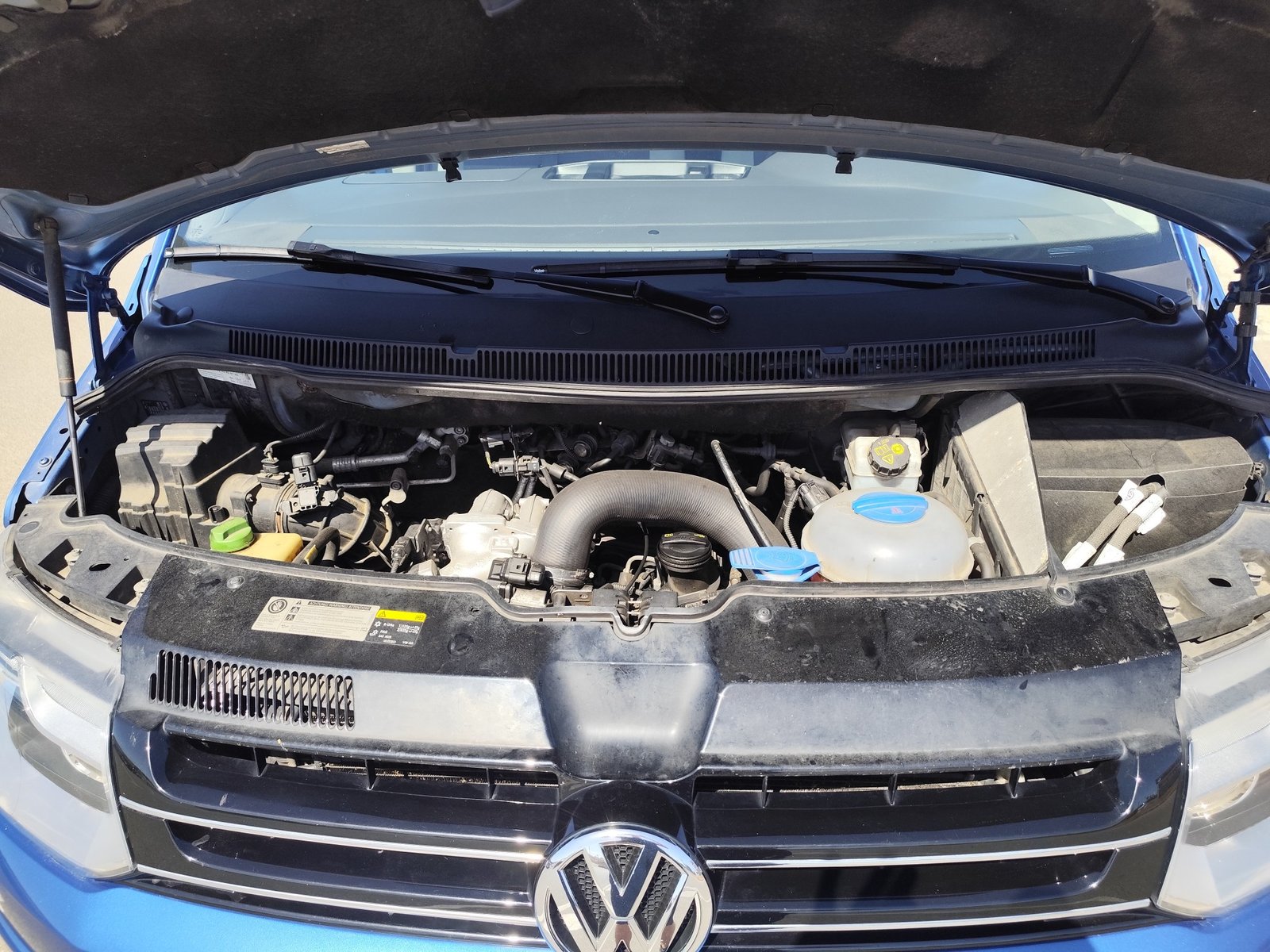 VOLKSWAGEN CARAVELLE 2.0 DIESEL 180 CV 2014 176.000 KM AUTOMATICO 9 PLAZAS