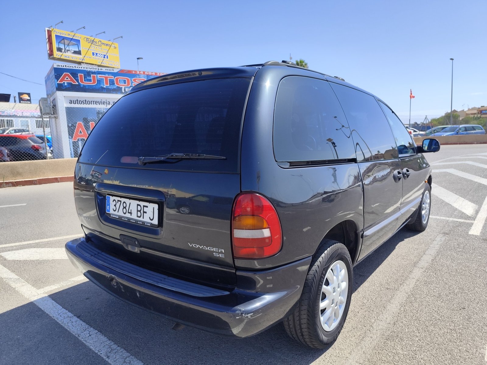 CHRYSLER VOYAGER 2.4 GASOLINA 150 CV 132.000 KM 2001 AUTOMATICO 7 PLAZAS