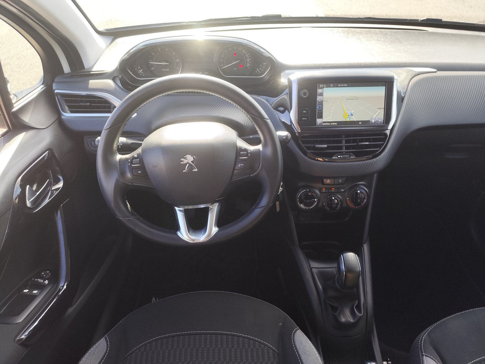 PEUGEOT 208 1.2 GASOLINA 82 CV 2016 99.000 KM MANUAL
