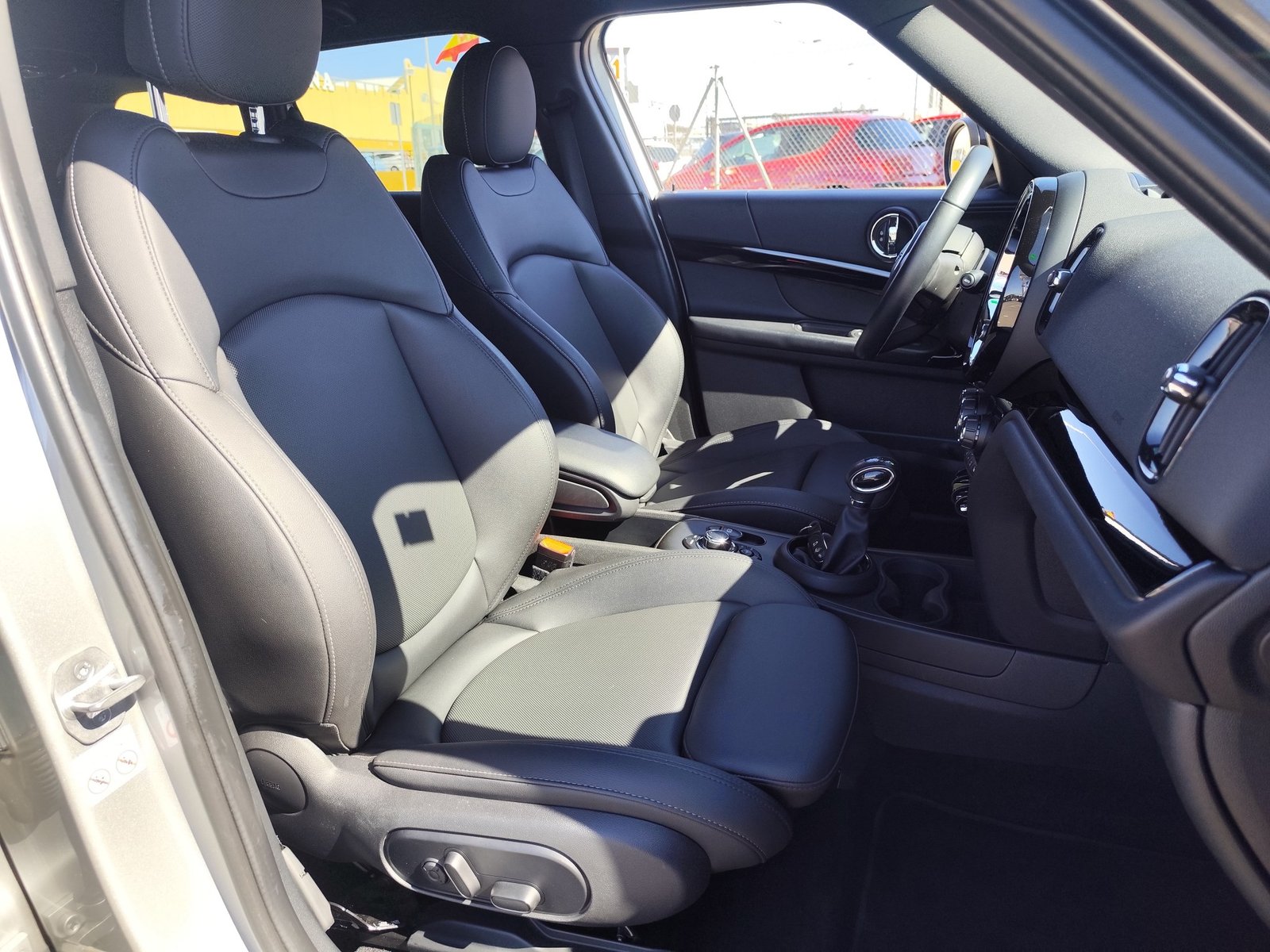 MINI COUNTRYMAN COOPER 1.5 GASOLINA/HIBRIDO 220 CV 88.000 KM 2023 AUTOMATICO