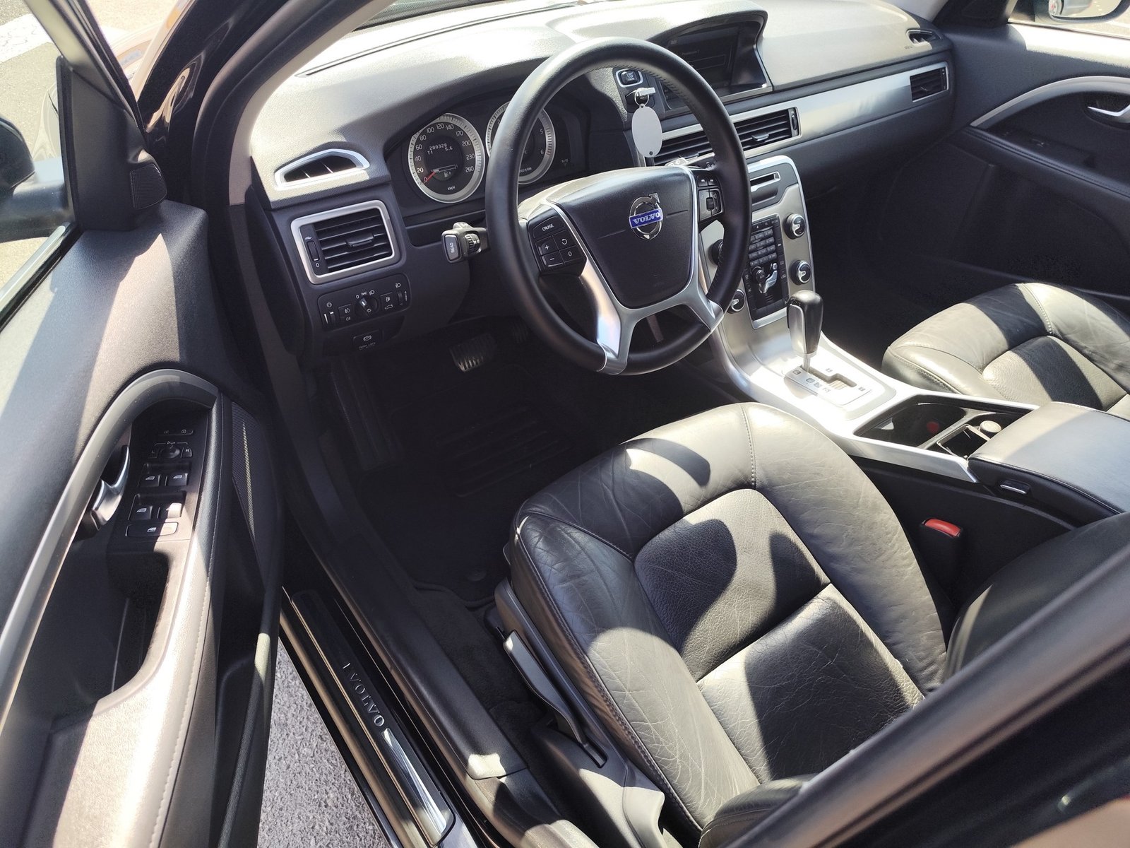VOLVO V70 2.0 DIESEL 163 CV 200.000 KM 2013 AUTOMATICO