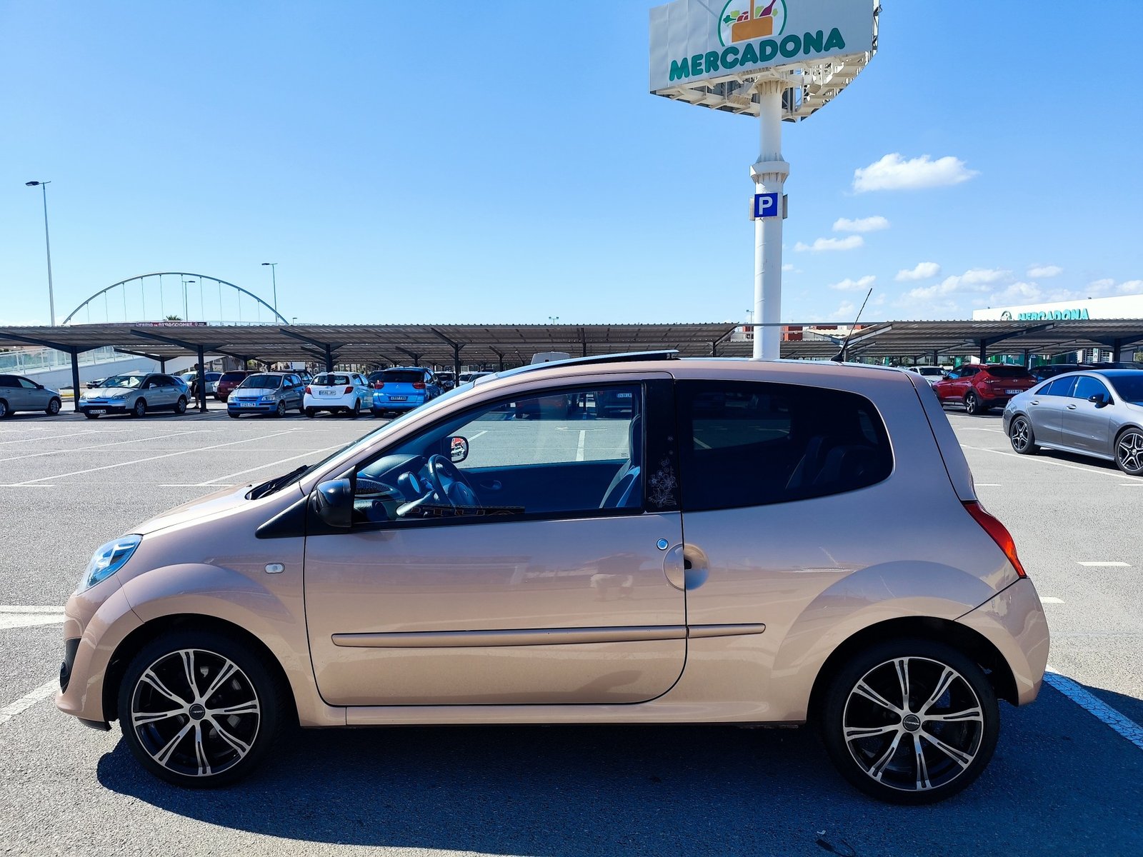RENAULT TWINGO 1.2 GASOLINA 75 CV 156.000 KM 2011 MANUAL