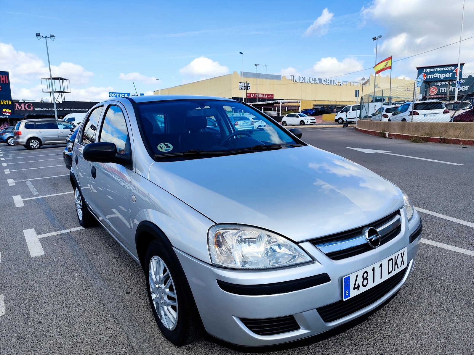 OPEL CORSA 1.2 GASOLINA 80 CV 116.000 KM 2005 MANUAL