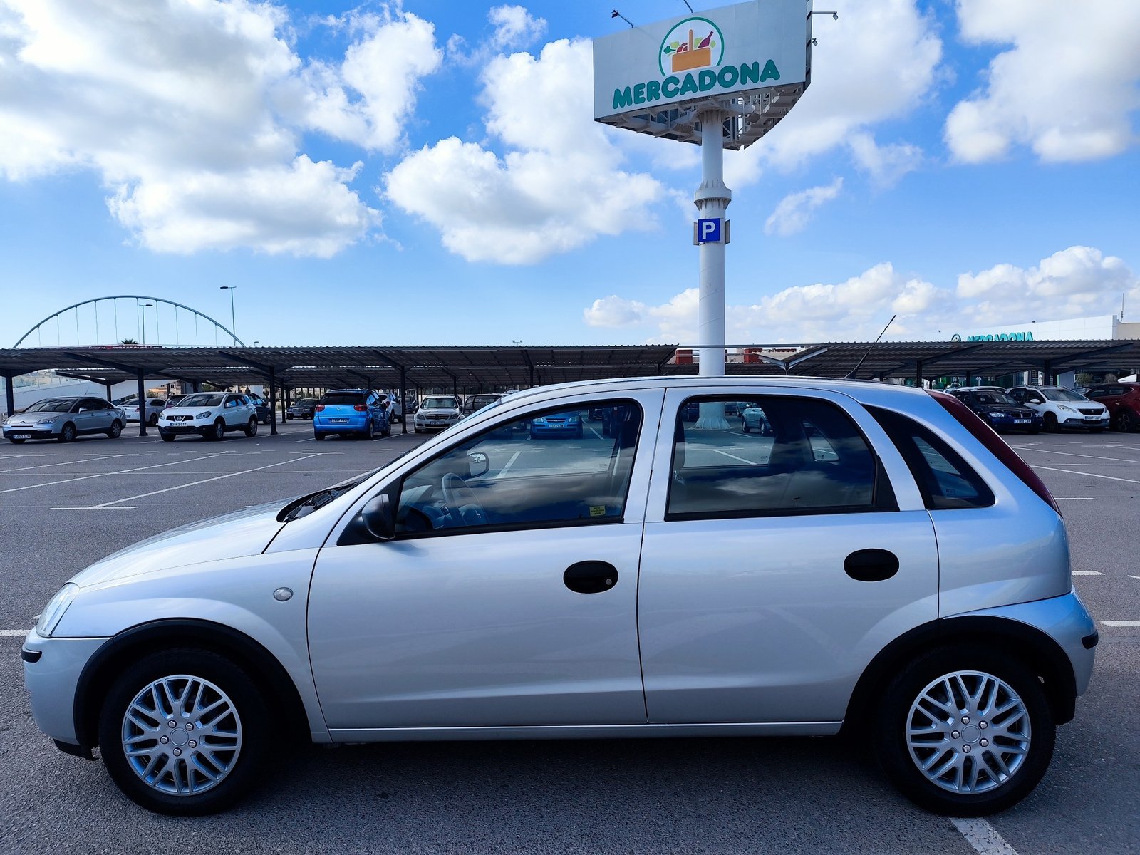 OPEL CORSA 1.2 GASOLINA 80 CV 116.000 KM 2005 MANUAL