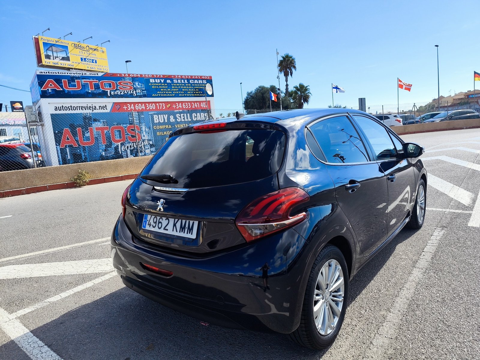 PEUGEOT 208 1.2 GASOLINA 82 CV SOLO 46.000 KM 2018 MANUAL