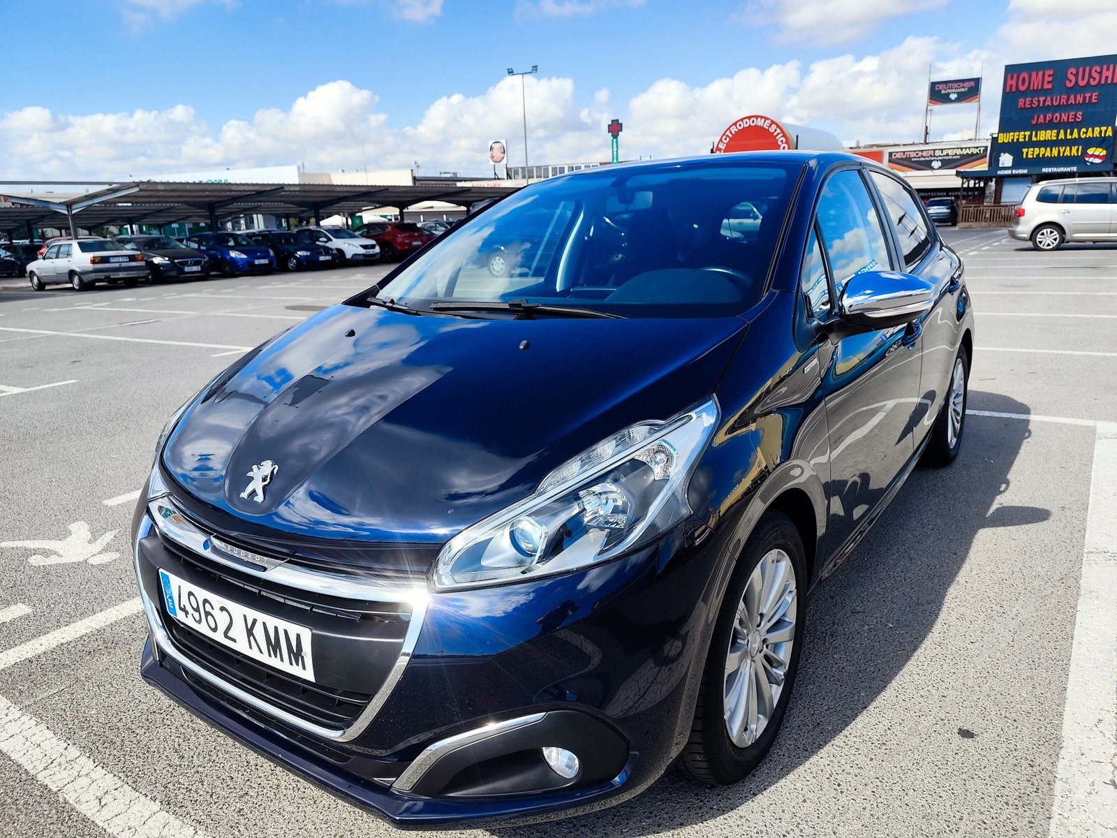 PEUGEOT 208 1.2 GASOLINA 82 CV SOLO 46.000 KM 2018 MANUAL