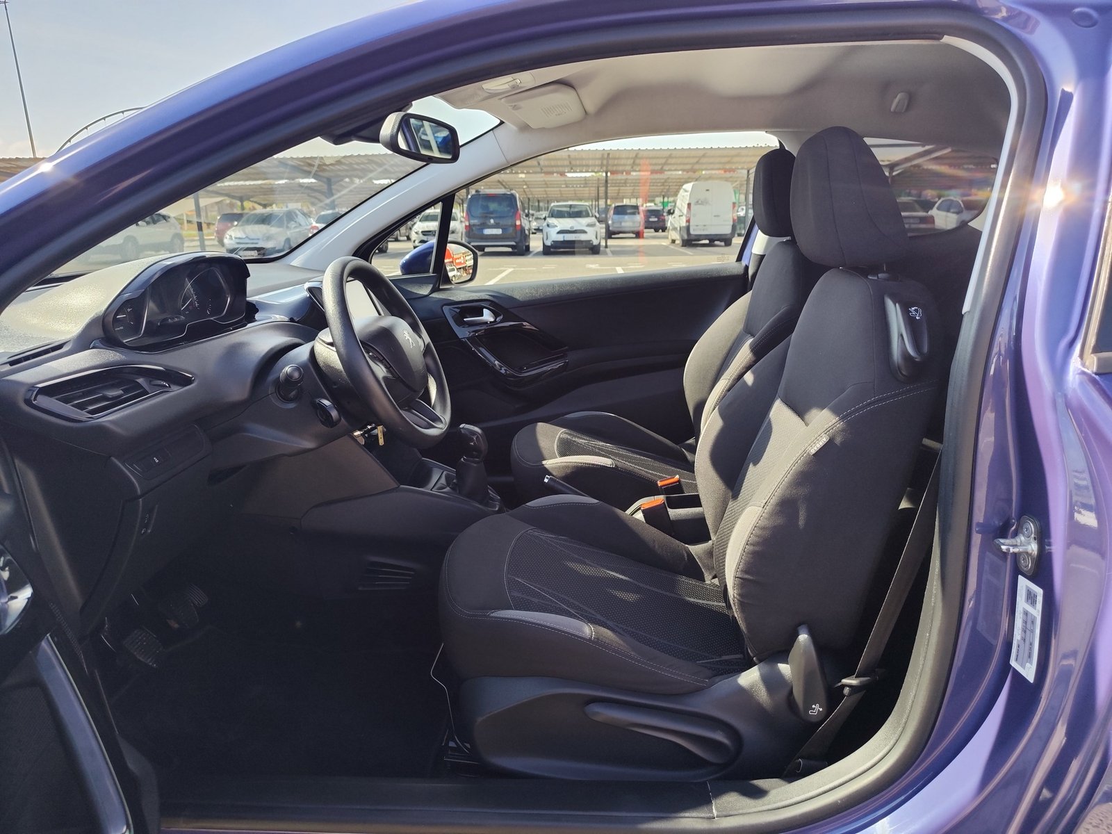 PEUGEOT 208 1.2 GASOLINA 82 CV 122.000 KM 2012 MANUAL