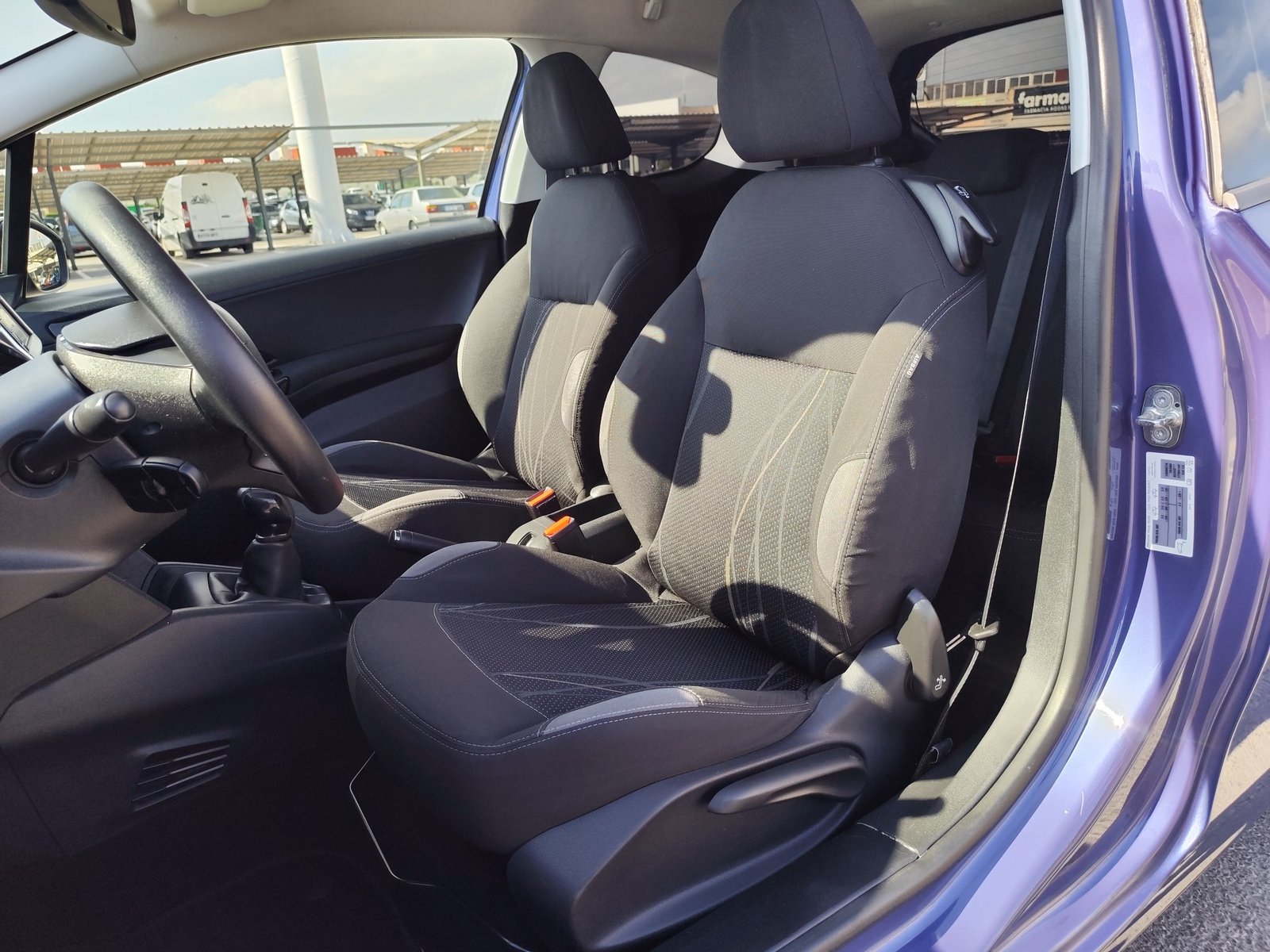 PEUGEOT 208 1.2 GASOLINA 82 CV 122.000 KM 2012 MANUAL