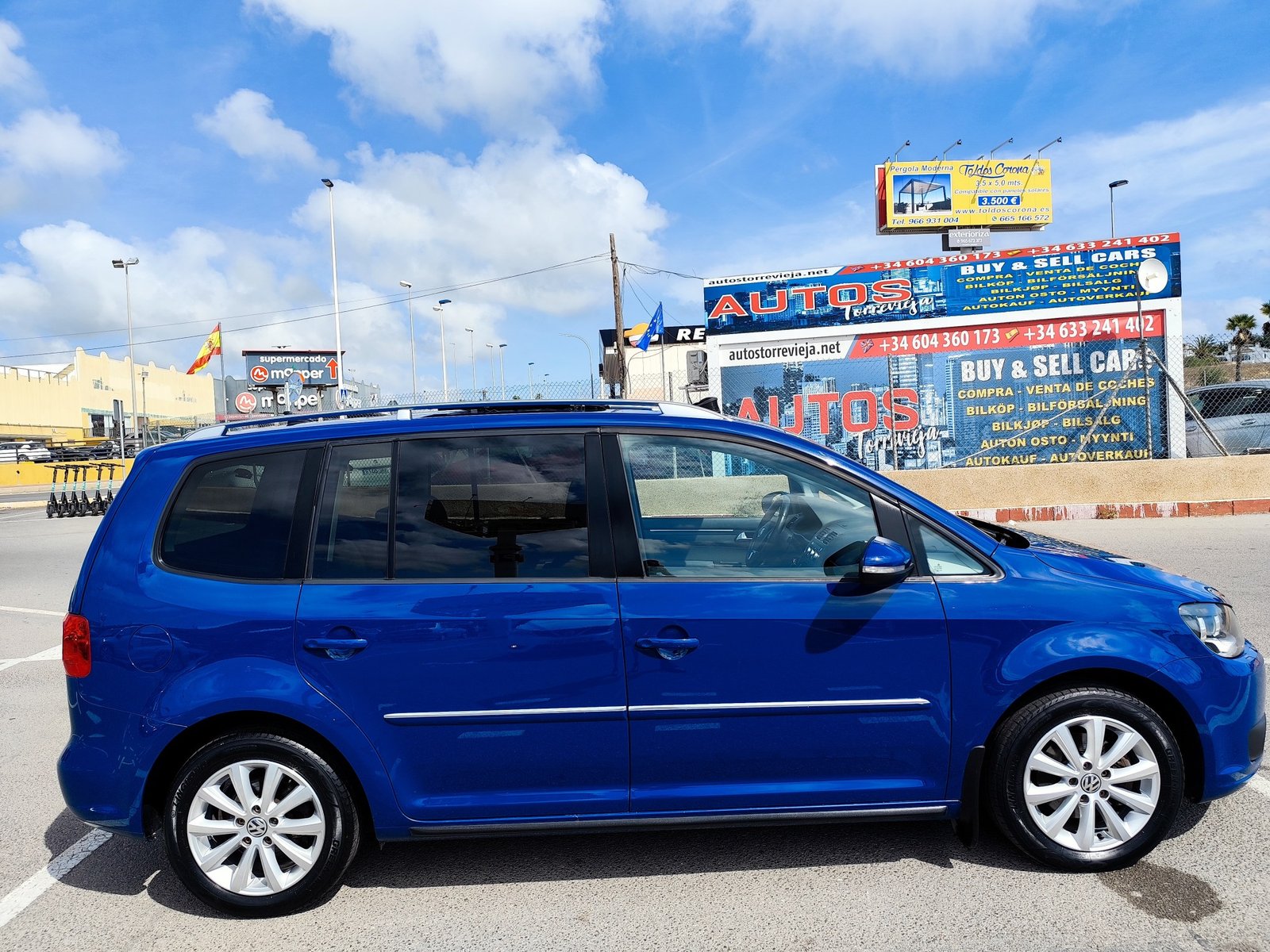 VOLKSWAGEN TOURAN 1.6 DIESEL 105 CV 12/2012 163.000 KM AUTOMATICO
