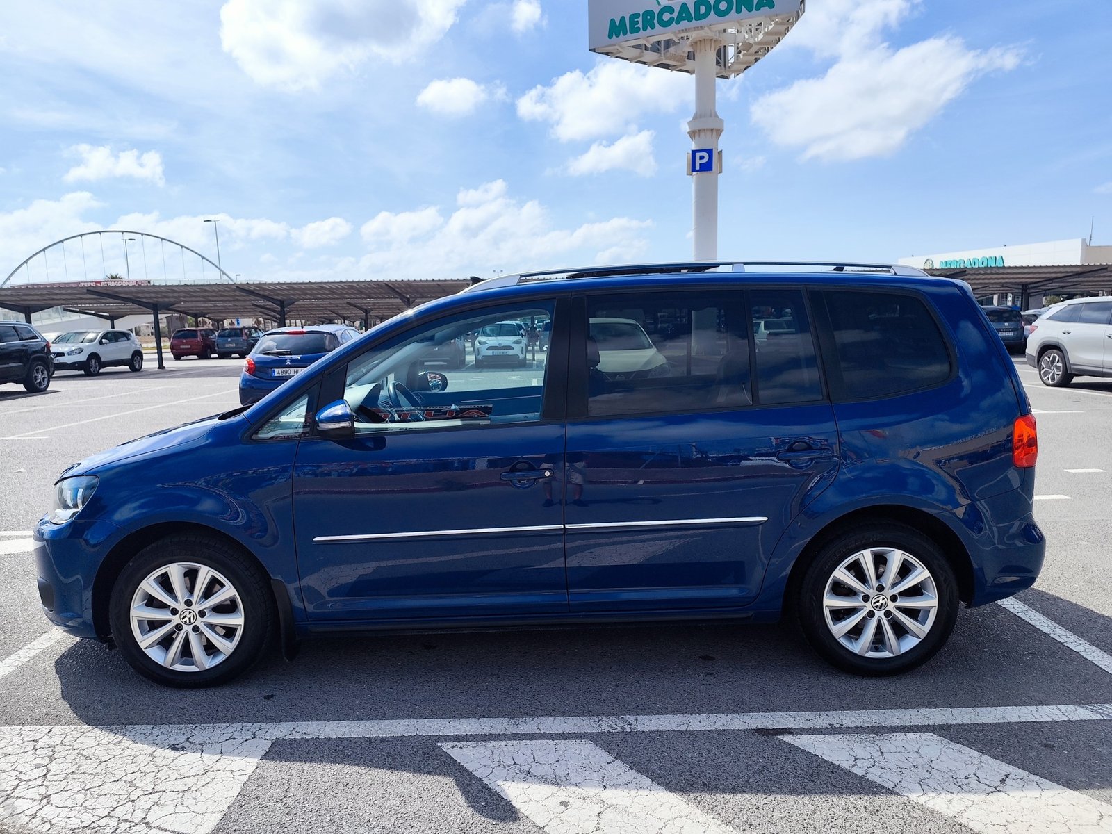 VOLKSWAGEN TOURAN 1.6 DIESEL 105 CV 12/2012 163.000 KM AUTOMATICO