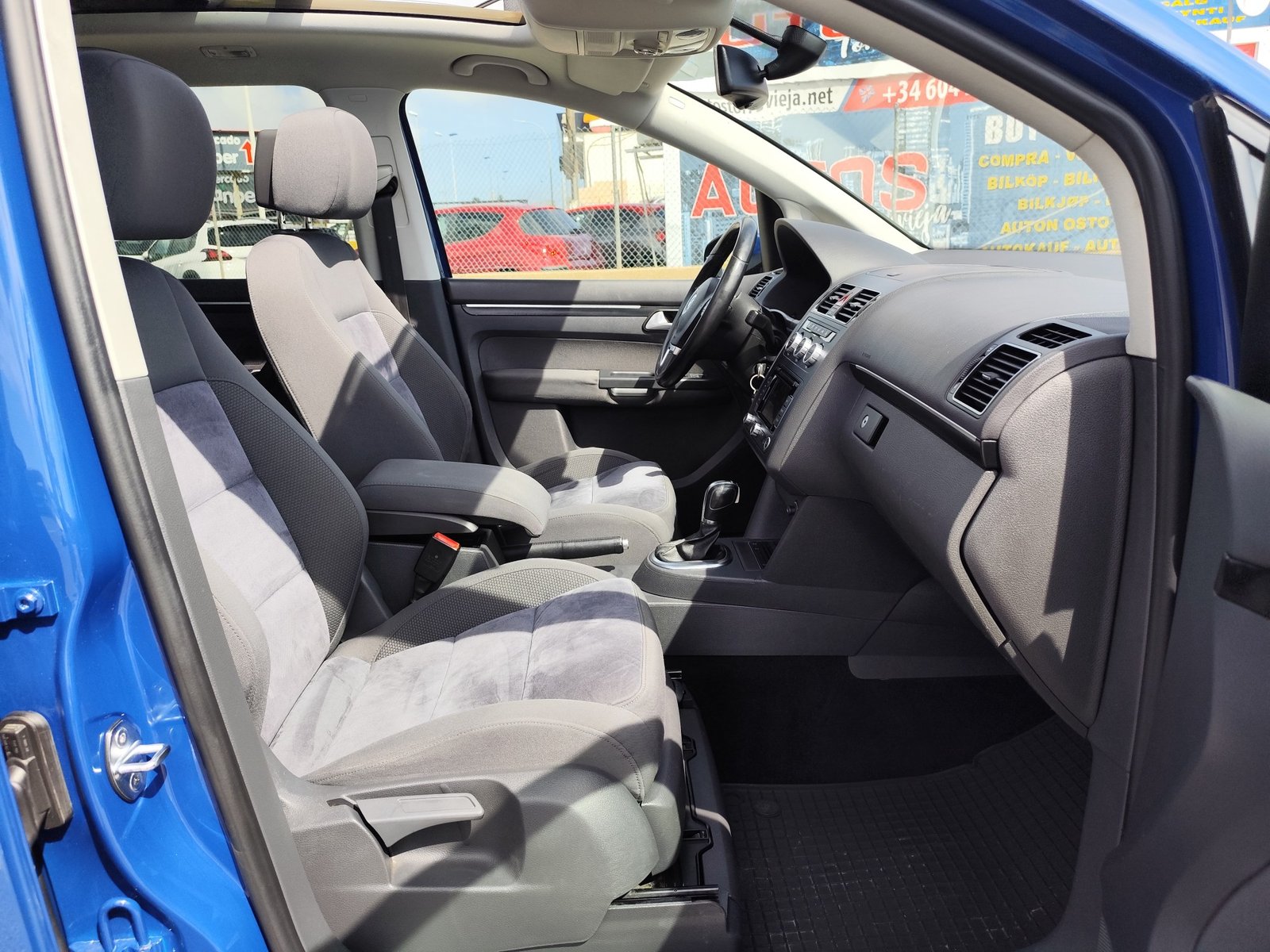 VOLKSWAGEN TOURAN 1.6 DIESEL 105 CV 12/2012 163.000 KM AUTOMATICO