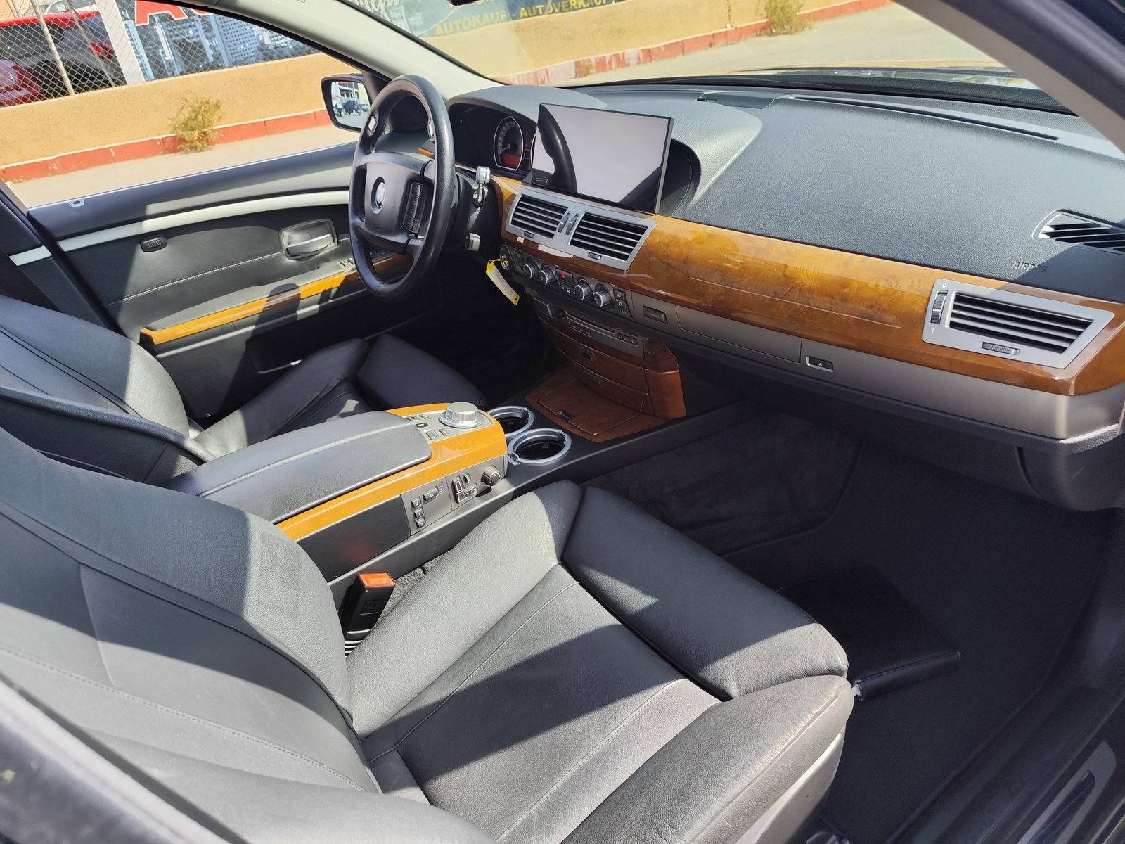 BMW 740i V8 4.0 GASOLINA 306 CV 2007 230.000 KM AUTOMATICO