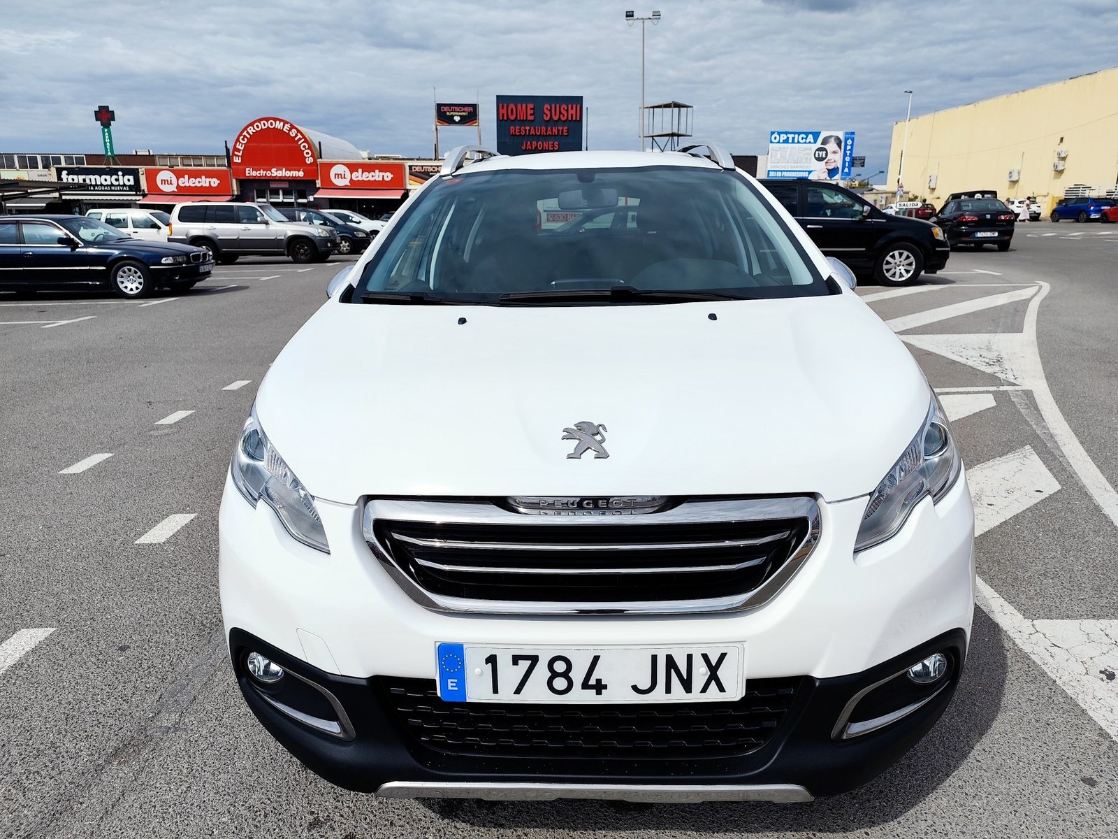 PEUGEOT 2008 1.2 GASOLINA 110 CV 126.000 KM 2016 MANUAL