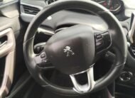 PEUGEOT 2008 1.2 GASOLINA 110 CV 126.000 KM 2016 MANUAL