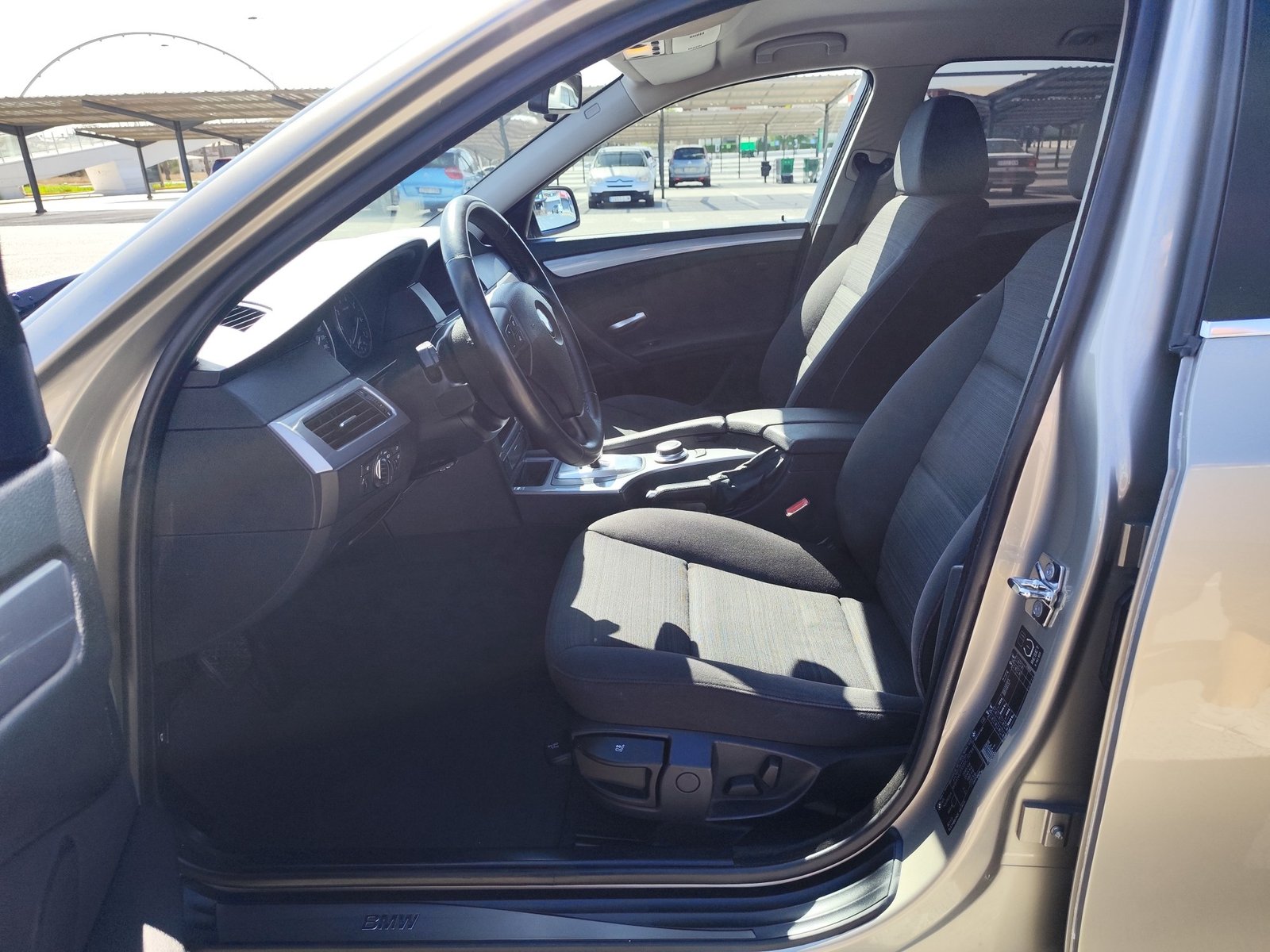 BMW 523i 2.5 GASOLINA 190 CV 160.000 KM 2007 AUTOMATICO