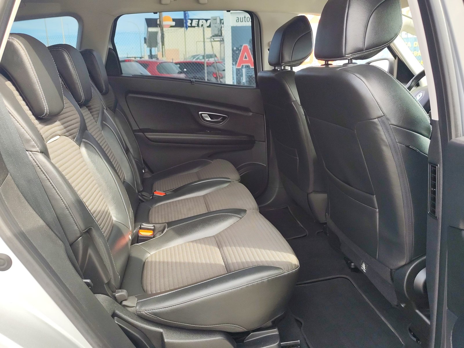 RENAULT GRAND SCENIC 1.3 GASOLINA 140 CV 12/2020 122.000 KM AUTOMATICO 7 PLAZAS