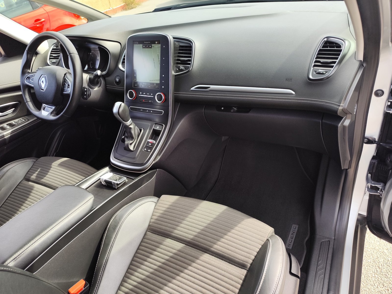 RENAULT GRAND SCENIC 1.3 GASOLINA 140 CV 12/2020 122.000 KM AUTOMATICO 7 PLAZAS
