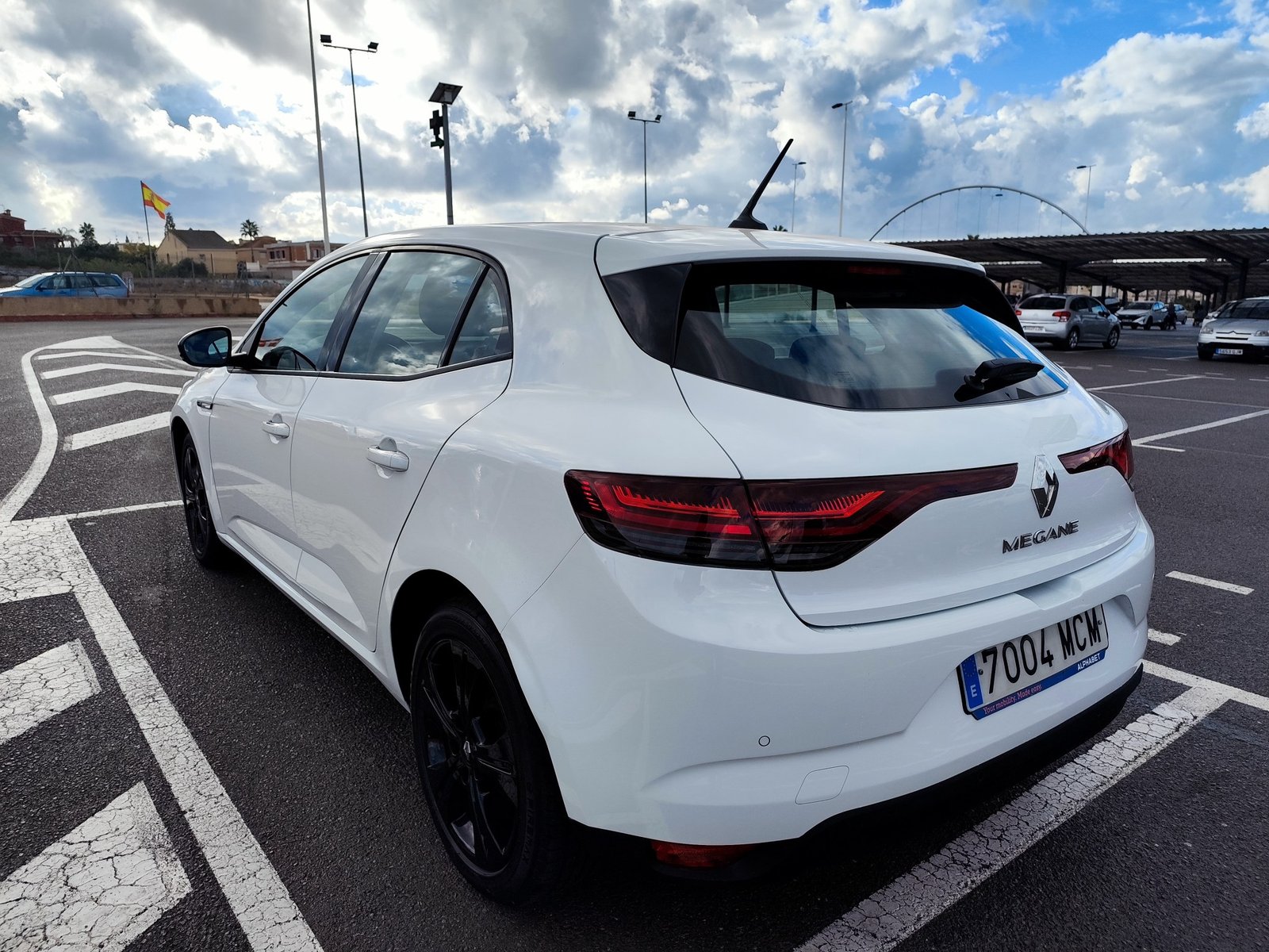 RENAULT MEGANE 1.5 DIESEL 115 CV SOLO 64.000 KM 2022 MANUAL