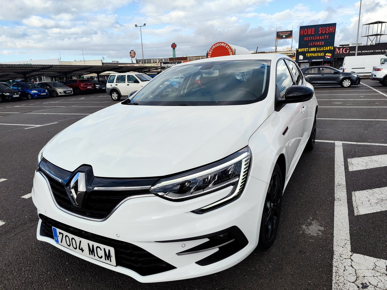 RENAULT MEGANE 1.5 DIESEL 115 CV SOLO 64.000 KM 2022 MANUAL