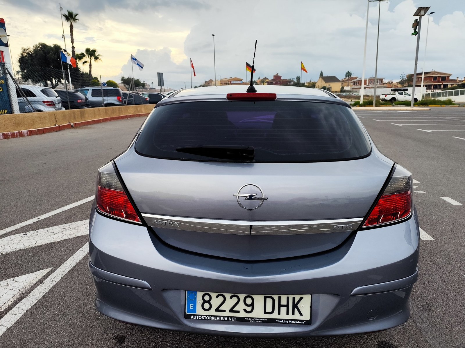 OPEL ASTRA GTC 1.9 DIESEL 150 CV 185.000 KM 2005 MANUAL