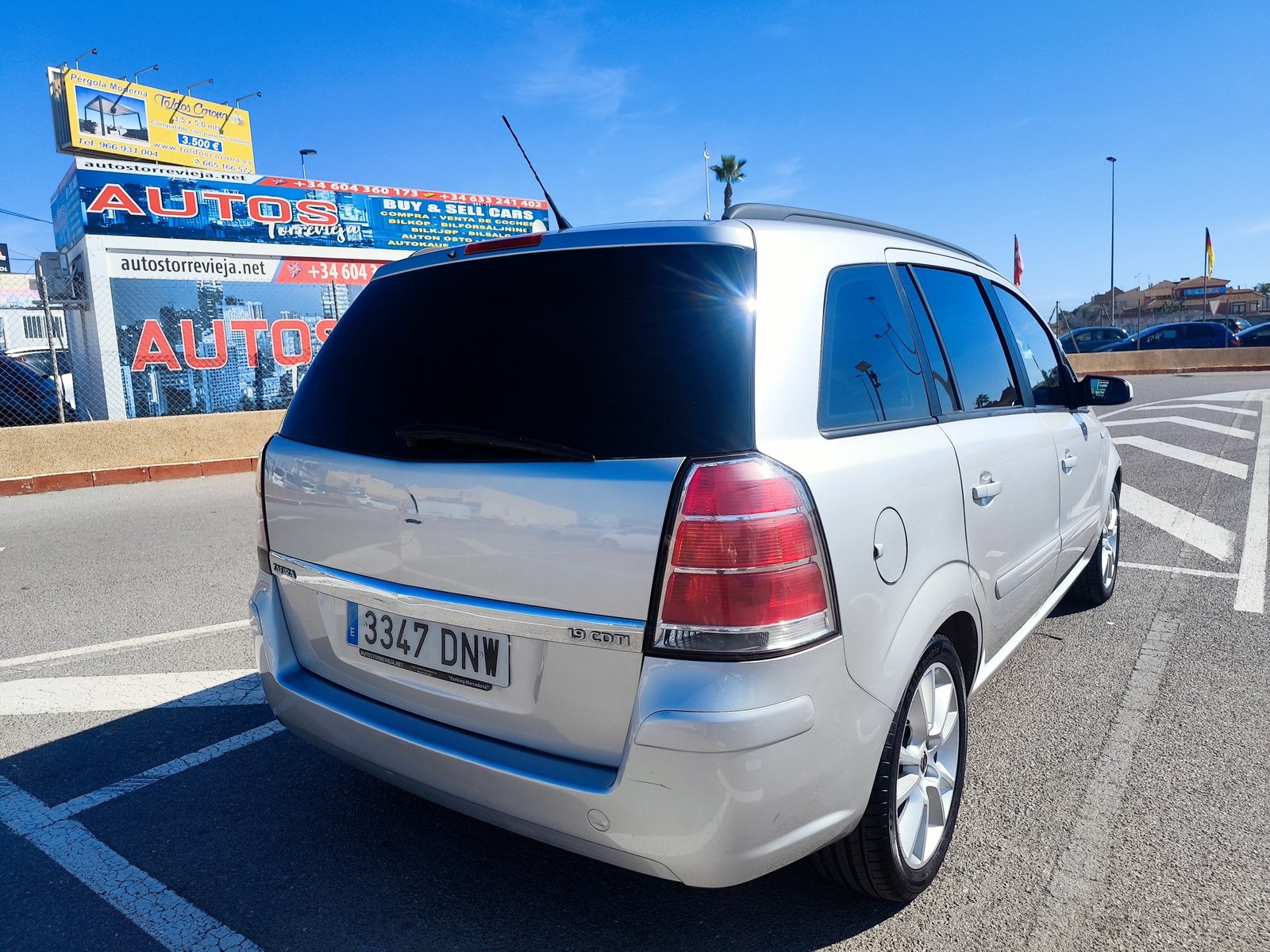 OPEL ZAFIRA 1.9 DIESEL 120 CV 2005 142.000 KM 7 PLAZAS MANUAL