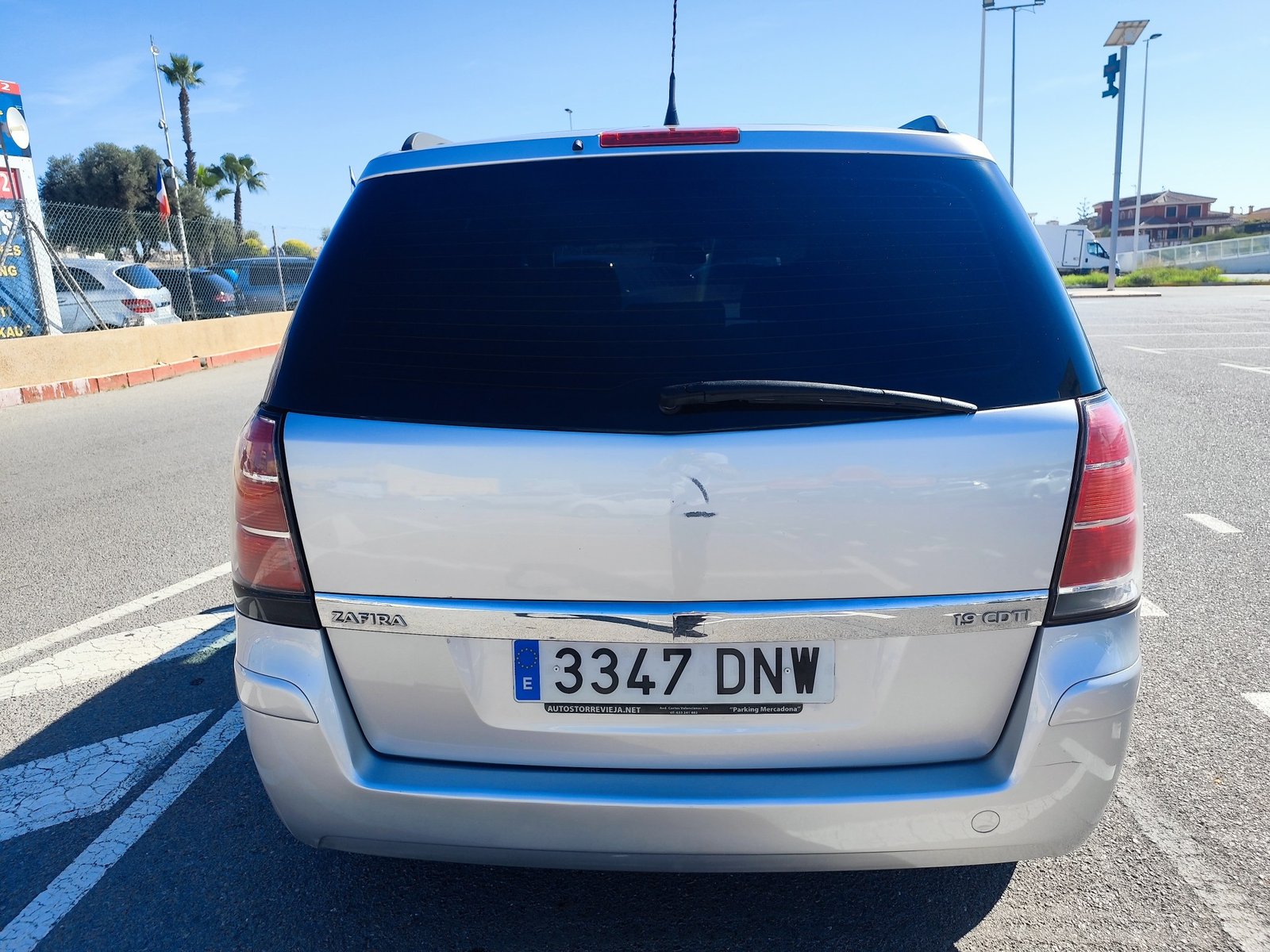 OPEL ZAFIRA 1.9 DIESEL 120 CV 2005 142.000 KM 7 PLAZAS MANUAL