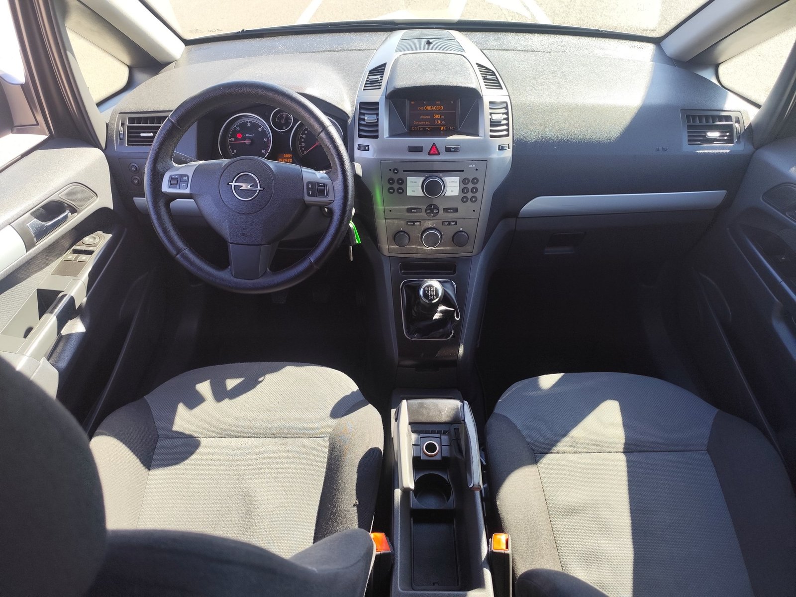 OPEL ZAFIRA 1.9 DIESEL 120 CV 2005 142.000 KM 7 PLAZAS MANUAL