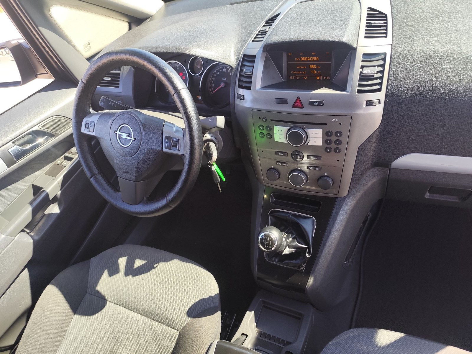 OPEL ZAFIRA 1.9 DIESEL 120 CV 2005 142.000 KM 7 PLAZAS MANUAL