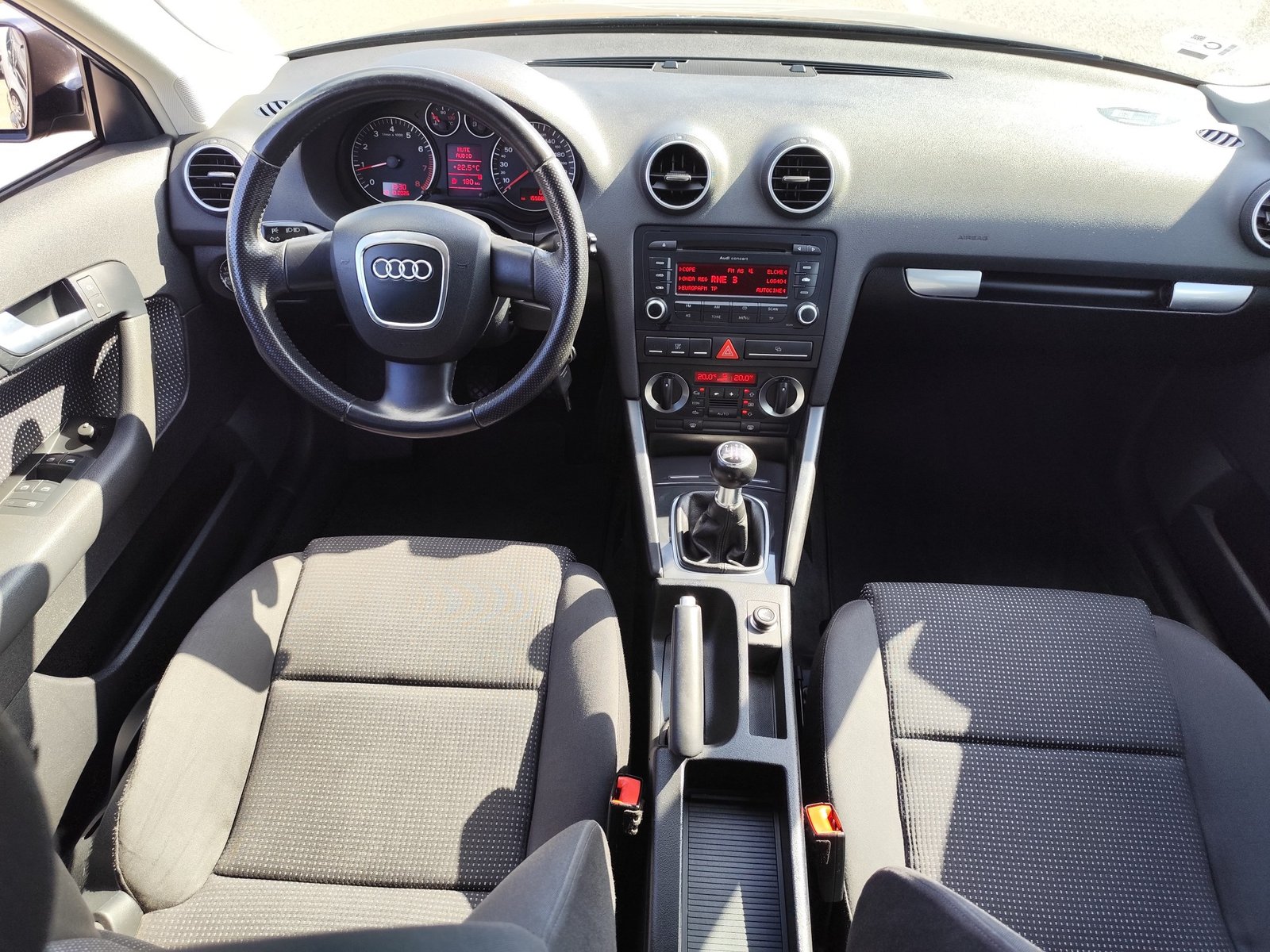 AUDI A-3 1.6 GASOLINA 115 CV 155.000 KM 2007 MANUAL