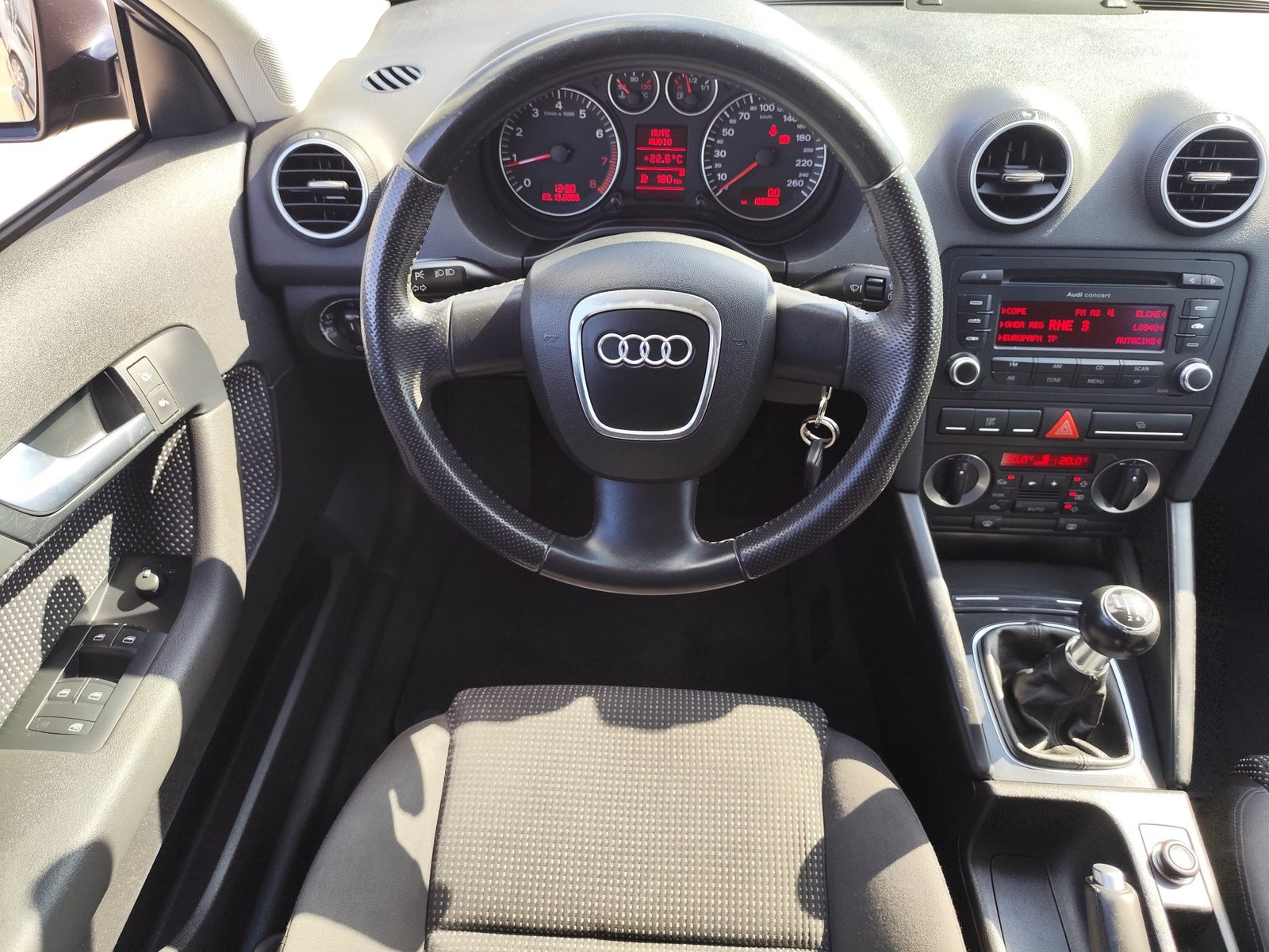 AUDI A-3 1.6 GASOLINA 115 CV 155.000 KM 2007 MANUAL