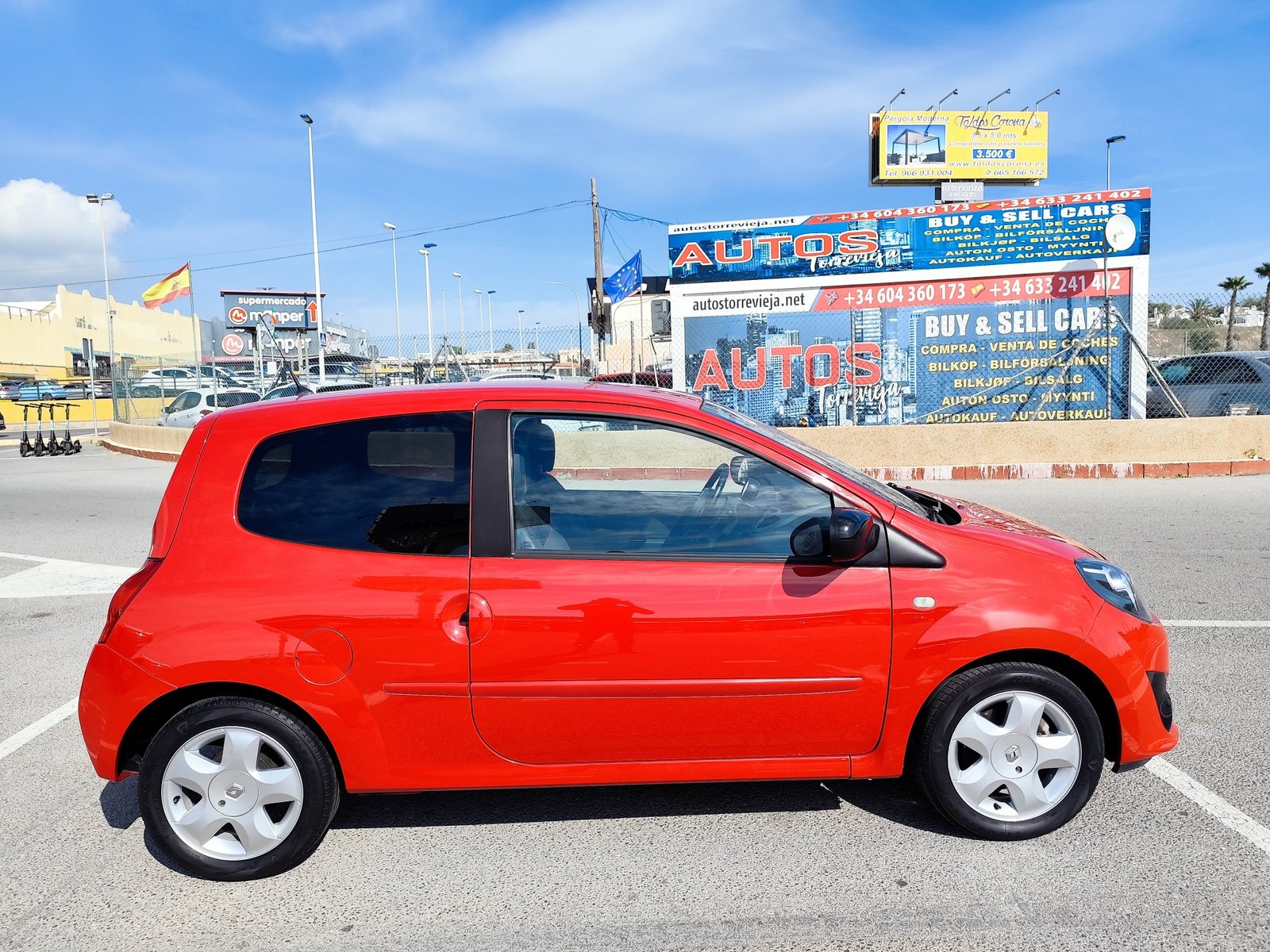 RENAULT TWINGO RIP CURL 1.2 GASOLINA 75 CV 2011 144.000 KM MANUAL