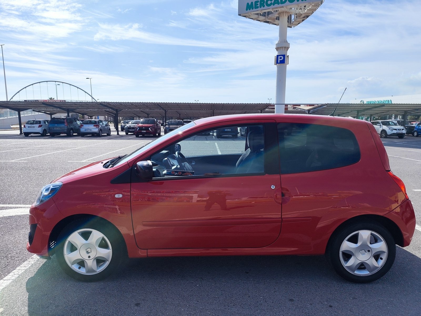 RENAULT TWINGO RIP CURL 1.2 GASOLINA 75 CV 2011 144.000 KM MANUAL