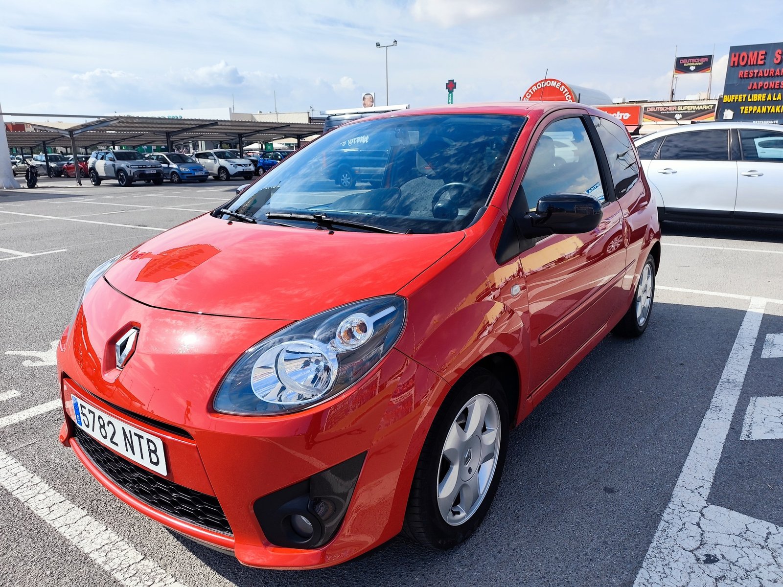 RENAULT TWINGO RIP CURL 1.2 GASOLINA 75 CV 2011 144.000 KM MANUAL